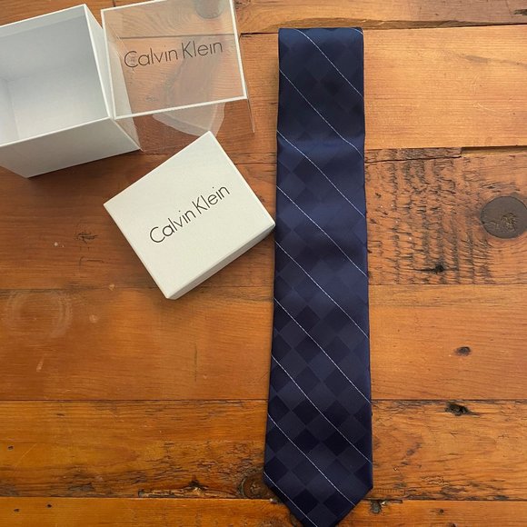 Calvin Klein Other - CALVIN KLEIN 100% SILK TIE - BRAND NEW -NWT & GIFT BOX NAVY ON NAVY PATTERN
